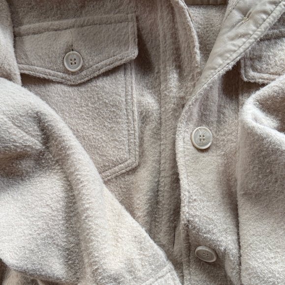 Rachel Zoe Cream Button-Front Shacket - Picture 3 of 4